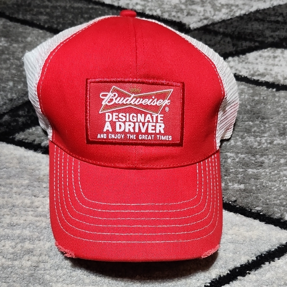 VINTAGE BUDWEISER "DESIGNATE A DRIVER & ENJOY THE GREAT TIMES" MESH SNAP-BACKHAT